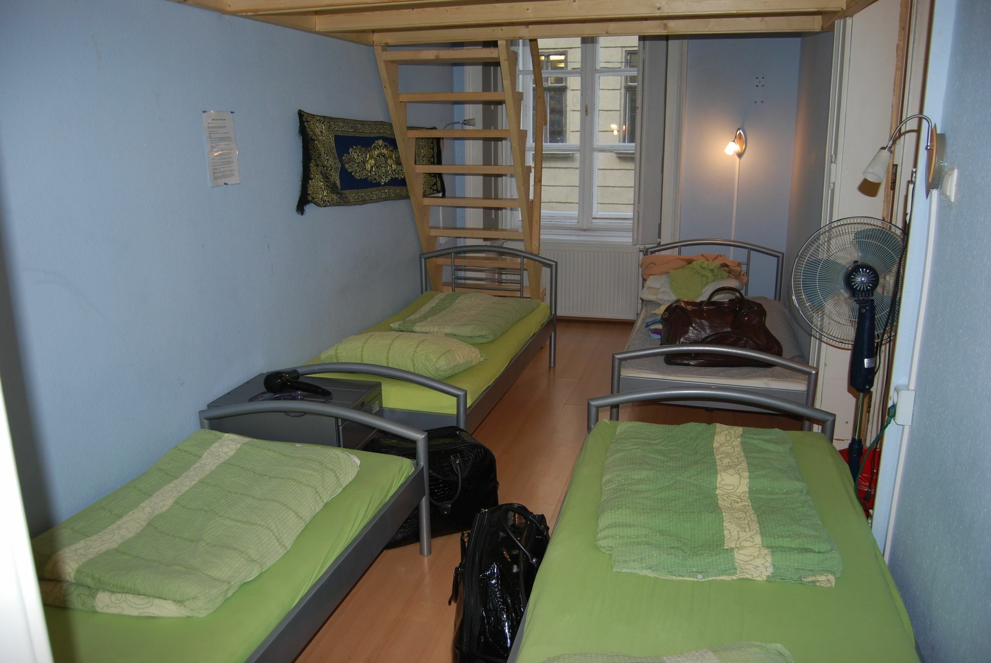 Budapest Centrum Cozy Hostel Esterno foto
